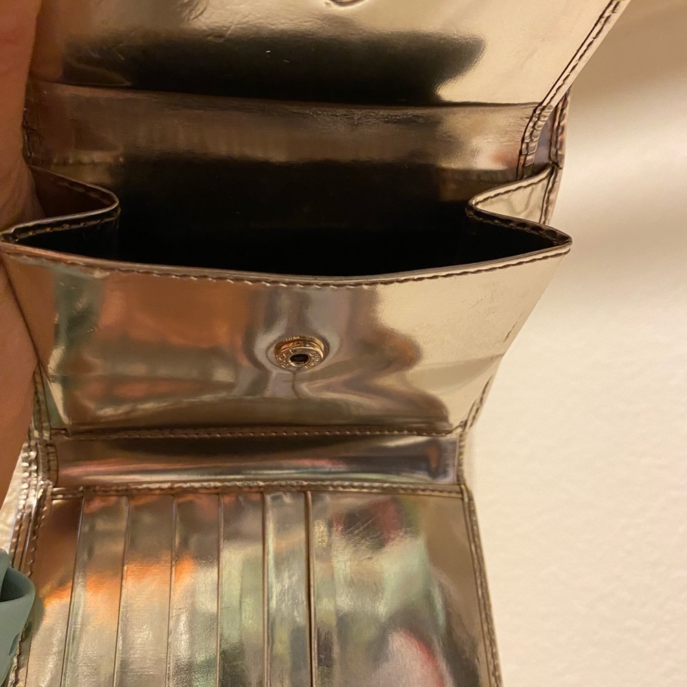 Gucci Beige Monogram Small Fold Wallet with Metallic Trim - Picture 9 of 16